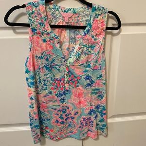 Lilly Pulitzer Essie top